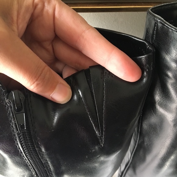 Kelly & Katie Black Knee High Boots - Picture 6 of 8